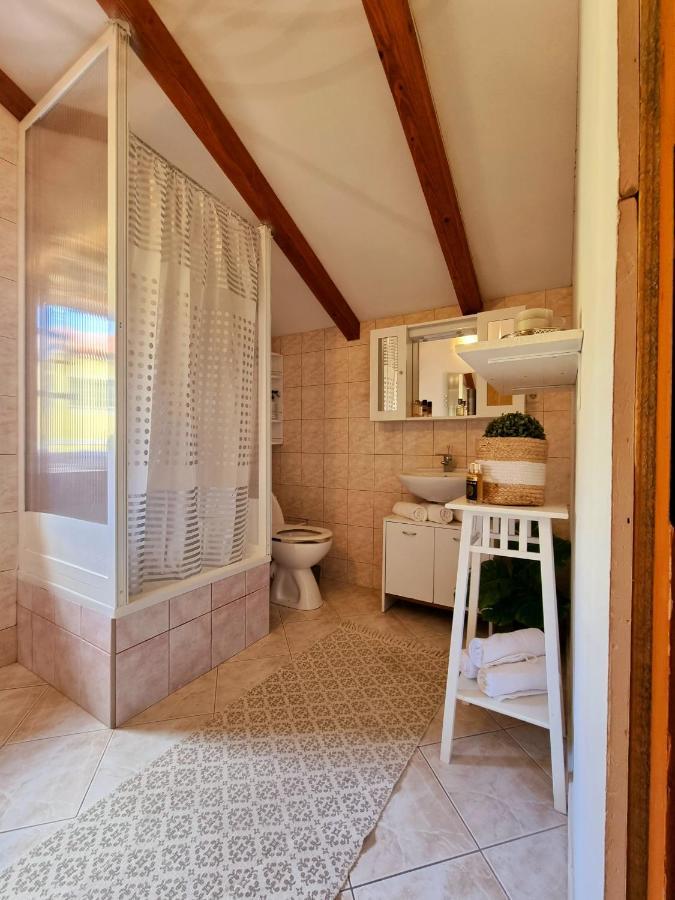 Scardona Rustica, Bed & Breakfast With Jacuzzi, Bbq And Free Parking In Skradin, Krka Appartement Buitenkant foto